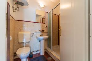 Koupelna v ubytování Apartments Krnica 1510