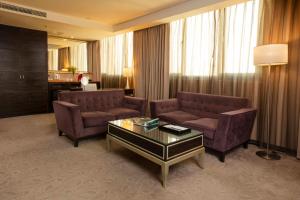 Posezení v ubytování Arsma Hotel