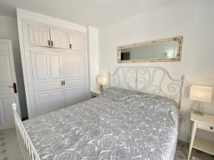 Posteľ alebo postele v izbe v ubytovaní Apartamento Plaza Cavana