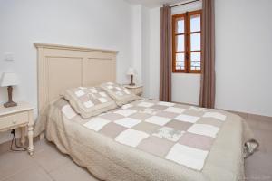 Postel nebo postele na pokoji v ubytování La Bastide O'nhora