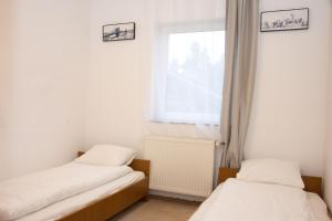 Ліжко або ліжка в номері Kuća za odmor Ravnica