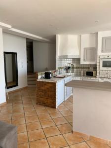 Photo de la galerie de l'établissement T2 VUE IMPRENABLE SUR CASSIS, à Cassis
