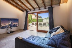 Μια τηλεόραση ή/και κέντρο ψυχαγωγίας στο Stunning Villa C'an Payeras
