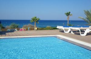 Ảnh trong thư viện ảnh của Fig Tree Bay Apartments ở Protaras +15 ảnh