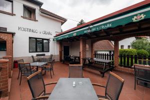 Uma varanda ou terraço em Hotel U Císaře