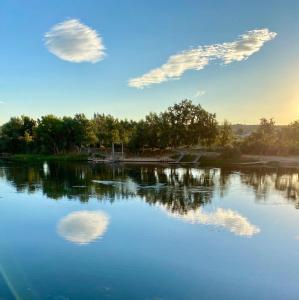 صورة لـ River Ebro Apartments في مورا دي إبري