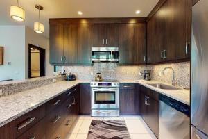Una cocina o cocineta en Sun Vail 24A