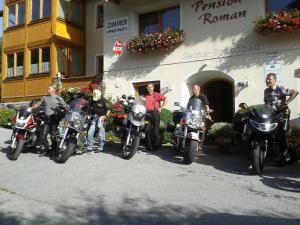 Goście zatrzymujący się w obiekcie Pension Roman