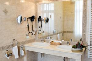 Kúpeľňa v ubytovaní Hotel Dorottya