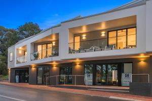 Gallery image of Central Heights - Main Street Views in Margaret River Town
