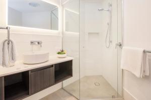 Koupelna v ubytování Central Heights - Main Street Views + 11 fotografií