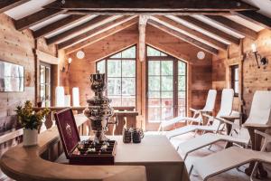 Posedenie v ubytovaní Hotel Chalet Corso