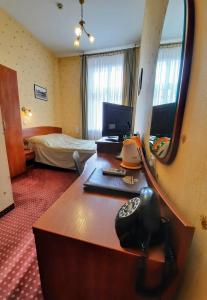 Televisyen dan/atau pusat hiburan di Aneks Hotelu Kazimierz