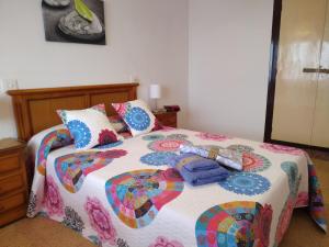 Posteľ alebo postele v izbe v ubytovaní Miami APARTAMENTO ANITA