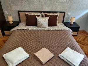 Billede fra billedgalleriet på White Apartment i Kazanlak