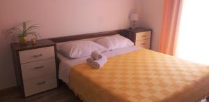 Postel nebo postele na pokoji v ubytování Relax in Črni Kal