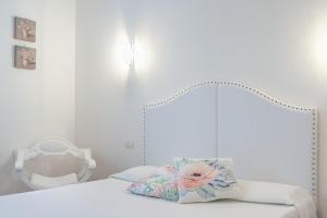 Postel nebo postele na pokoji v ubytování I Sicomori - Seme di Carota - Glamping e appartamenti con piscina a Saturnia