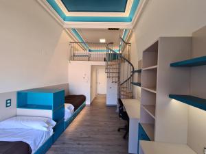 Postel nebo postele na pokoji v ubytování Apartaments Vicus 3 con vistas a la Plaza Mayor de Vic