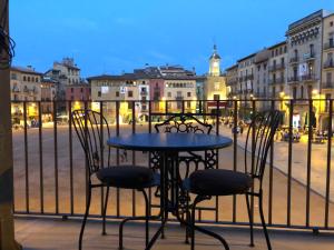 Balkón nebo terasa v ubytování Apartaments Vicus 3 con vistas a la Plaza Mayor de Vic
