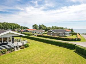 Gallery image of 5 person holiday home in Juelsminde in Sønderby
