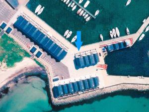 una vista aérea de un puerto con barcos en el agua en 6 person holiday home in Bagenkop, en Bagenkop