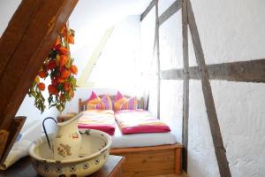 Postel nebo postele na pokoji v ubytování Landhof Liebsch, mit Pool und Sauna