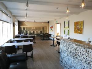 Restoran või mõni muu söögikoht majutusasutuses The Vík Inn by Ourhotels