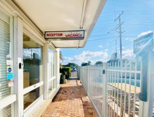 Balkón nebo terasa v ubytování Tropicana Motel