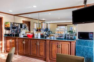 Gallery image of La Quinta Inn by Wyndham Detroit Southgate in Southgate