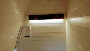 多尔盖罗Owl Hut Cosy Ensuite Pod Snowdonia Coast Sleeps 2的相册照片