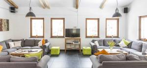 Posezení v ubytování B&B Alte Sägemühle Schlommefurth