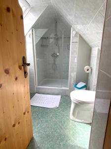 Kylpyhuone majoituspaikassa CHALET DORFER