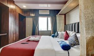 Ліжко або ліжка в номері Hotel Shree Daan