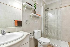 Łazienka w obiekcie Apartamentos la Mar