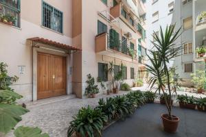 The building in which Az apartmant is located