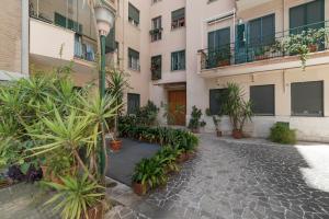 The building in which Az apartmant is located