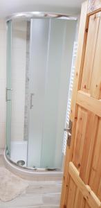 Kúpeľňa v ubytovaní Chata SPOLUNAKOLE - Český ráj