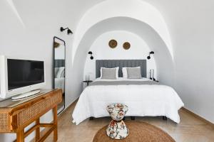 Postel nebo postele na pokoji v ubytování Petit Palace Suites + 37 fotografií