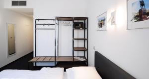 Postel nebo postele na pokoji v ubytování Best Western Airport Hotel Stella