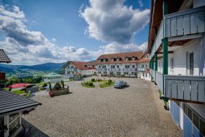 Zdjęcie z galerii obiektu Richterhof Wellness Apartments Bayerischer Wald w mieście Kollnburg