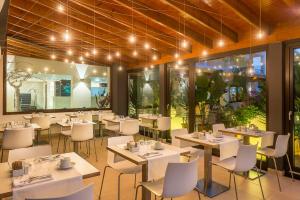 Restaurace v ubytování Hotel Tahiti