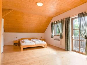 Posteľ alebo postele v izbe v ubytovaní Holiday Home in Javorník near Krkonose Park