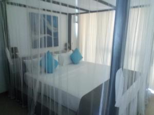 Gallery image of Rainbow Beach Resort in Ambalangoda