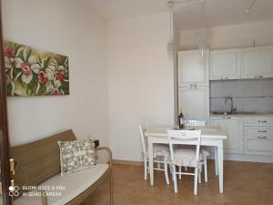 A kitchen or kitchenette at Birgi holiday home