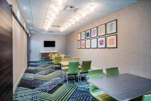 Foto dalla galleria di Holiday Inn Express & Suites Atlanta Airport NE - Hapeville, an IHG Hotel ad Atlanta