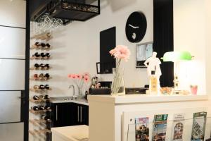 A kitchen or kitchenette at Magnova Studios