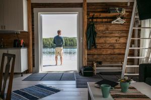 Gallery image of Hugsnäset Semesterstugor och Fiske in Gällö