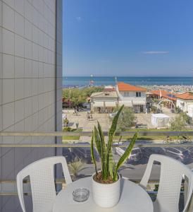 Gallery image of Hotel Lungomare in Lido di Camaiore