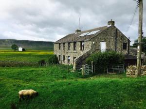 The building where the hostel is located 