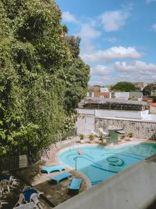 Swimmingpoolen hos eller tæt på Hotel Cataguases